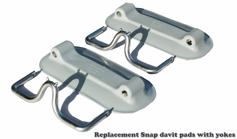 Davits pads with yokes 